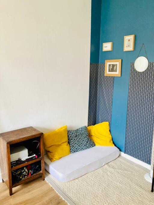 Paris : Appartement Familial Avec Parking Prive Clichy Exterior foto